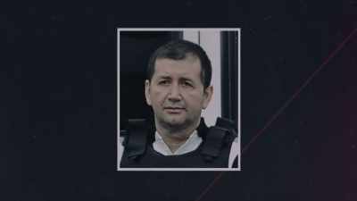 As the net began
to close around him, - Drug Lords: The Next Generation