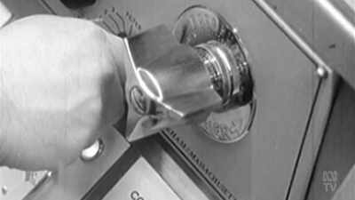 As the world's first
(WHIRRING) - Aussie Inventions That Changed The World