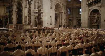 As the world's largest charity,
the Pope's organization - Murder of God's Banker