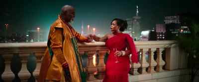As you were leaving your house
this evening, you had one intention... - Christmas in Lagos
