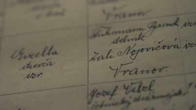Así que esto tiene un poco más de sentido. - The Tattooist’s Son: Journey to Auschwitz