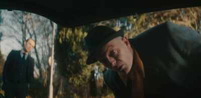 - Así que nos preparamos
y fuimos a ver a Payne. - Krays: Code of Silence