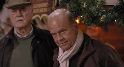 ♪ Asleep on the hay ♪ - Father Christmas Is Back
