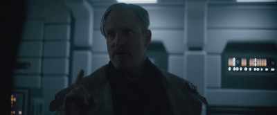 Assume everyone will betray you - Solo: A Star Wars Story