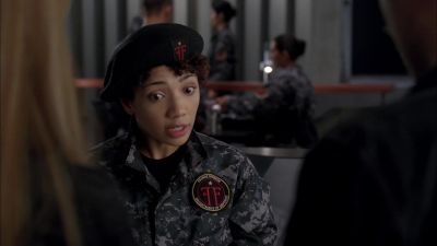 Astrid: Colonel Broyles
is late to work this morning. - Fringe