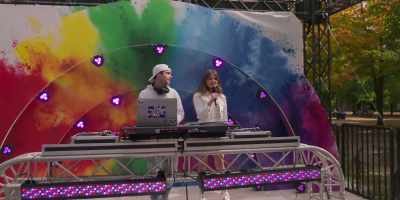At exactly 3 o'clock,
DJ Union Max - Spin
