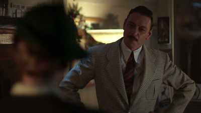 At home,
we call that a "shonde." - The Last Tycoon
