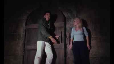 At least this'll be ready
for us when we wanna leave. - Dracula vs. Frankenstein