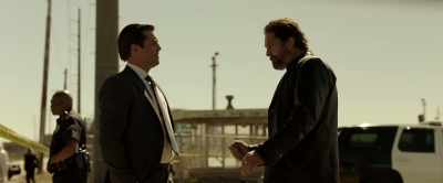 At least three people, - Den of Thieves
