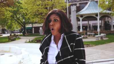 At least with Tyreke, - Queen of the Trap House 2: Taking the Throne