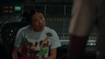 -At my place, yeah.
So what are you thinking?
-Man, I'm thinking about, - DAVE