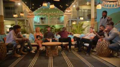 At this point,
there's so much going on - FBoy Island