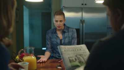 At this point,
there's no reason to hide
or banish her, is there? - Riverdale