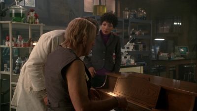 At the count of three... - Fringe