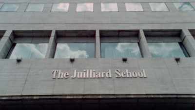 At the Juilliard School,
people ask, - Robin Williams: Come Inside My Mind
