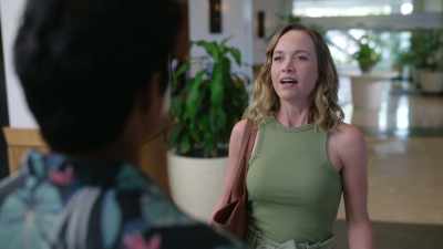 At the risk of sounding
totally insane, - Romance in Hawaii