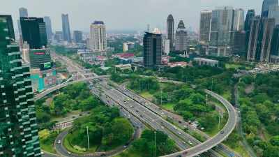 At that time,
I was supposed to meet Mirna, - Ice Cold: Murder, Coffee and Jessica Wongso