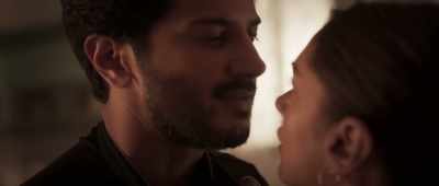 At times, I was afraid
I'd fall in love with her. - Hey! Sinamika