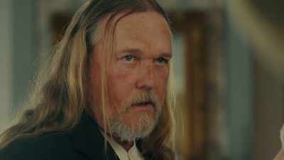 Attaboy. Got sand. I like that. - Desperate Riders