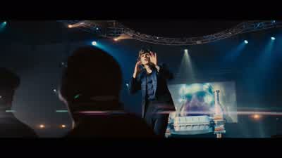 Attendez, regardez, il est là. - Now You See Me