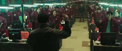 Attention, everyone here? - On the Line