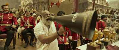 Attention, everyone! - Shamshera