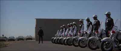 Attention - Electra Glide in Blue
