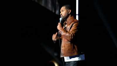 Atunci am pus mușchi pe mine.” - Mike Epps: Ready to Sell Out