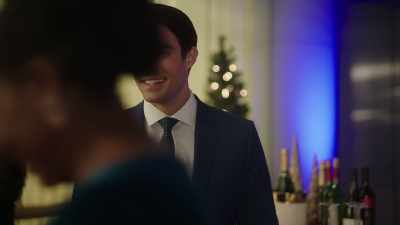 Au revoir!
[chuckles] - Dashing in December