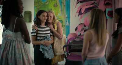Auden, this is Esther, Leah, and Maggie. - Along for the Ride