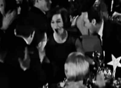 - (AUDIENCE APPLAUDING, CHEERING)
- ♪ (JOYOUS MUSIC PLAYING) ♪ - Being Mary Tyler Moore