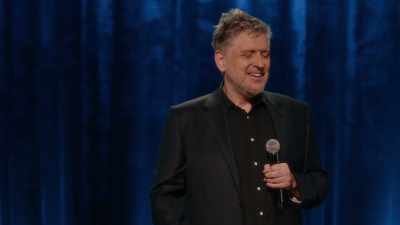 [audience applauding] - Craig Ferguson: I'm So Happy