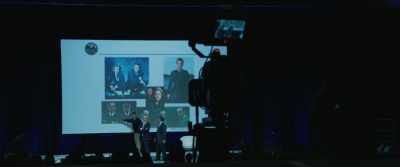 [audience applauding] - Citizen Bio