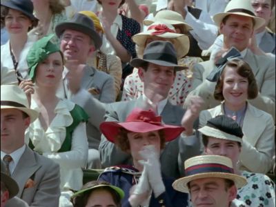 (audience applauding) - Agatha Christie's Poirot