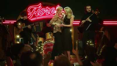 (audience applauding) - A Carol for Two