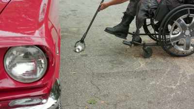 (audience applauds)
(dramatic music) - Hubcap