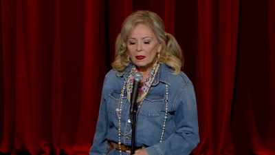 [audience applauds] - Roseanne Barr: Cancel This!