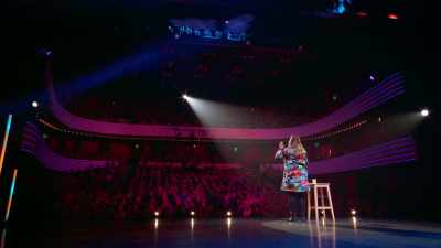 [AUDIENCE APPLAUDS] - Sarah Millican: Bobby Dazzler