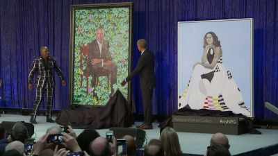 (AUDIENCE APPLAUDS) - Black Art: In the Absence of Light