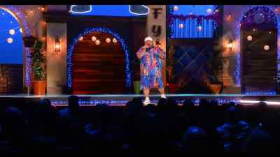 [audience applauds] - Gabriel Iglesias: Legend of Fluffy