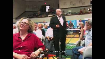 (audience applauds) - Divide and Conquer: The Story of Roger Ailes