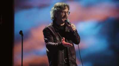 (AUDIENCE CHEERING, APPLAUDING) - Marc Maron: From Bleak to Dark