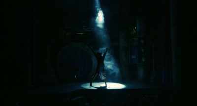 (audience cheering)
(audience applauding) - The Toxic Avenger: The Musical