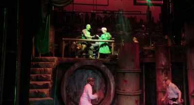 (audience cheering)
(energetic music) - The Toxic Avenger: The Musical