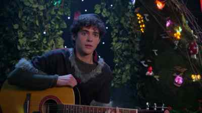 (AUDIENCE CHEERING) - High School Musical: The Musical: The Series