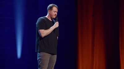 [audience cheering] - Shane Gillis: Beautiful Dogs