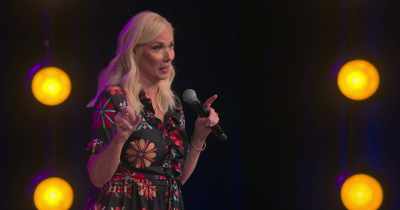 [audience cheering] - Leanne Morgan: I'm Every Woman
