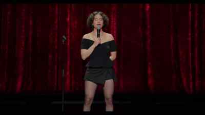 [audience cheering,
whistling, and applauding] - Ilana Glazer: Human Magic