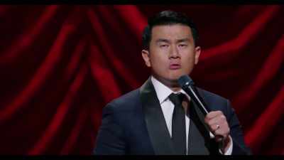 [audience cheers] - Ronny Chieng: Asian Comedian Destroys America!