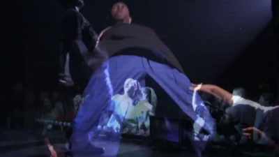 [audience cheers] - Surviving R. Kelly